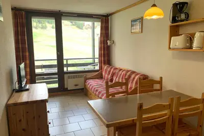 Image de Studio cabine rénové pour 4 pers, balcon, animaux admis