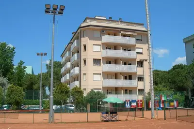 Horizon 16 - Appartement pour 5 personnes à Bibione