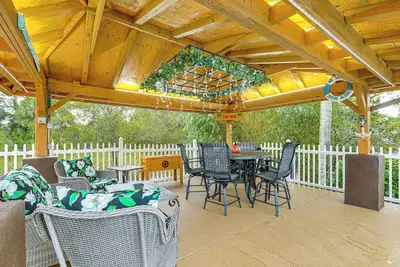 Image de Riverfront Port St. Lucie House w \/ Pool & Dock!