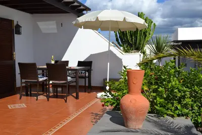 Image de Casa Mirador - bungalow dans un complexe bien entretenu directement au bord de la mer - Wylan
