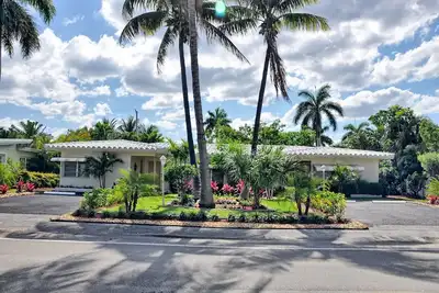 Cozy Beach Villa w / Pool, à pied de la plage à Fort Lauderdale (6 personnes)