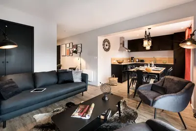 Image de Appartement Crépide Dorée **** - 3 Vallées : Ski, Therme