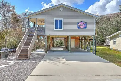 Image de Beautiful-Oceanfront-4br / 2ba Idéalement situé près de Pier & Food-Sleeps12