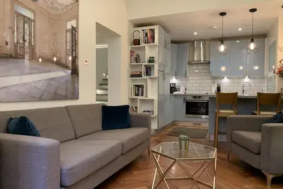 Image de Élégant appartement de 3 chambres à coucher et de 2 chambres à côté de Hyde Park, W2