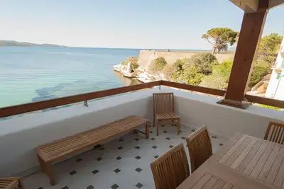 Image de Maison climatisée et chauffée l'hiver accès direct à la mer, 2mn plage