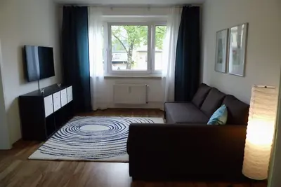Image de Nice 2 chambres appartement rez de chaussée Wi-Fi