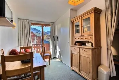 Image de Appartement rénové pour 4 au pied des pistes