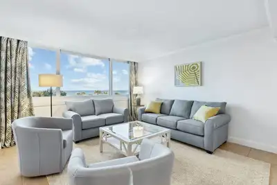 Image de Vues ÉTONNANTES! Profitez du soleil dans ce condo Oceanfront!