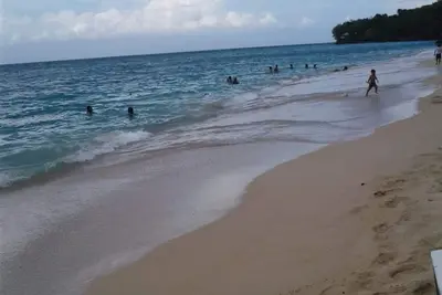 Image de Détendez-vous et profitez de Tower Isle \/ Ac \/ Câble \/ Wifi gratuit \/ Eau chaude \/ Marchez jusqu'à la plage
