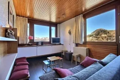 Image de Appartement cosy au pied des pistes avec balcon et équipements modernes