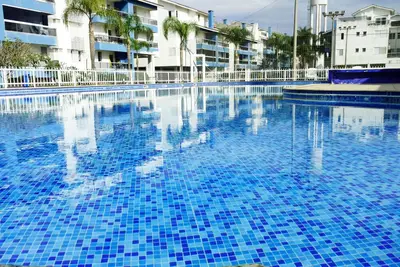 Image de Grand penthouse avec piscine privée face à la mer
