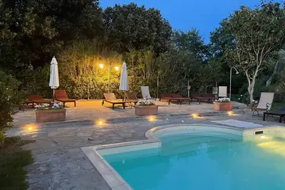 Image de Bel appartement pour 2 personnes avec piscine, climatisation, Tv, animaux admis et parking