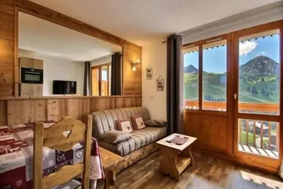 Image de Appartement rénové 4 pers, balcon, proche pistes