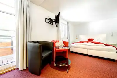 Image de Chambre Double avec Balcon - Boutiquehotel Lün