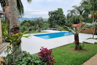 Image de Piscine chauffée, cheminée, à Itapeva Mg, entre Extreme et Monte Verde