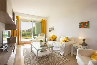 Image de Ground floor apartment with amazing views