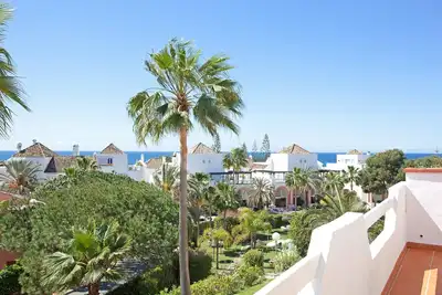 Image de Three bedroom apartment close to Elviria beach