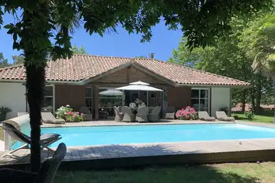 Image de Villa Esprit de Famille à Moliets et Maa, proche de l'océan et du golf