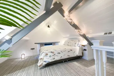 Image de Grange convertie avec superbe vue mer et campagne