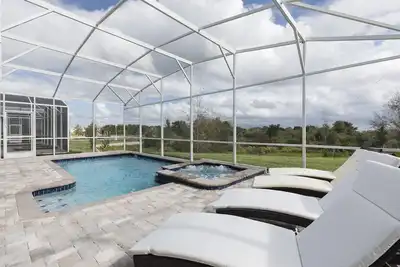 Image de Villa neuve de 8 chambres à la retraite de Champions Gate - jusqu'à 19 invités - 12 milles de Wdw