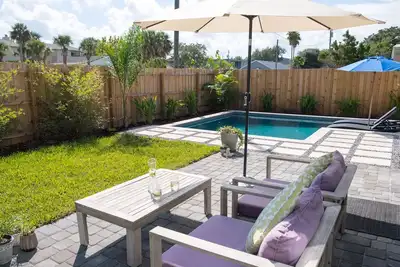 Image de Nouvelle maison spacieuse avec piscine | Super endroit