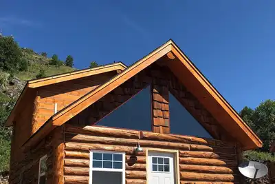 Image de Big Mountain Cabins - Une expérience rustique moderne - Nouveau en 2018, pour 2 à 6 personnes