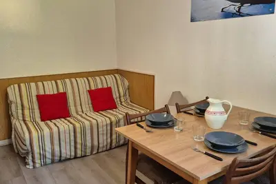 Image de Appartement cosy 4 pers Ă 50m des thermes et 300m des pistes, wifi, ascenseur