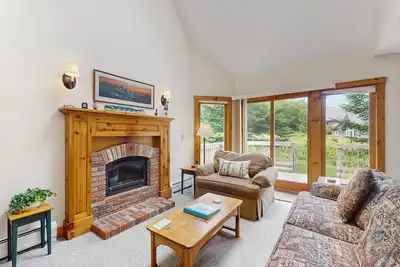 Image de Maison de ville avec accès direct aux pistes, superbes vues et équipements de luxe