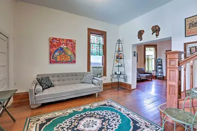 Image de Nouveau! Charmante maison d'art près du centre-ville de San Antonio
