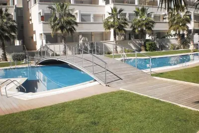 Image de Appartement de 2 chambres à Denia à distance de marche de la plage (4 personnes)