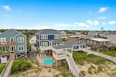 Image de Belle, Accueil Oceanfront avec piscine privée, 5 Bdrms-3. 5 salles de bain pour 12 personnes
