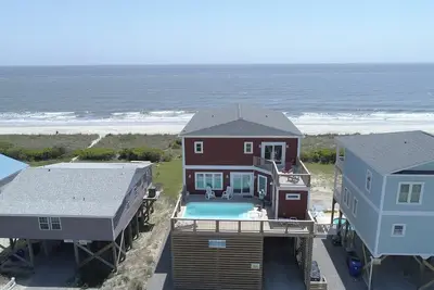 Image de Tout Neuf, 7 Br / 5. 5 Ba Oceanfront Home avec piscine dans le pont et ascenseur-Sleeps20