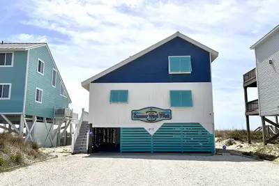 Image de Terrasses et vues Abound-5 Bdrm / 2 Bath Oceanfront Homew / Vues à couper le souffle-Sleeps12