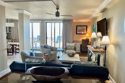 Image de Oceanfront 3br / 3ba Shipwatch Villa