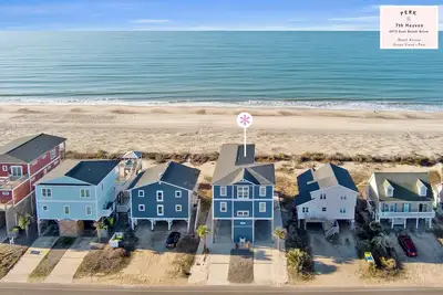 Image de Neuf, 7 Br / 5 Ba Oceanfront Home avec piscine dans le pont et ascenseur-Sleeps 26