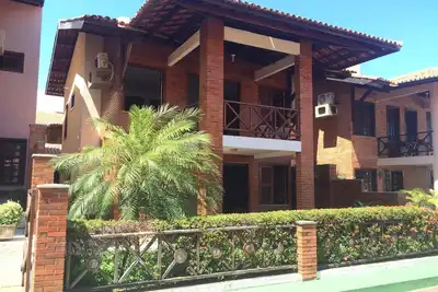 Image de Linda House - 4 suites, avec piscine, terrain, barbecue, dans une résidence fermée