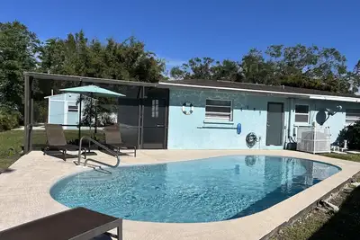 Image de Pool Home 10 Minutes à Siesta Beach.
