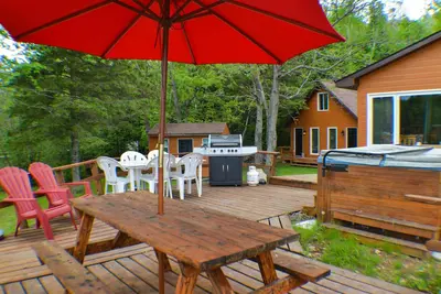Image de Cottage de vacances au bord du lac Campbell's Bay Quebec près d'Ottawa \/ Gatineau