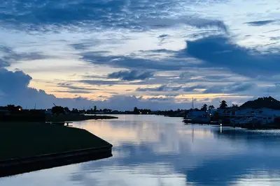 Villa Breeze Harbour - Jolly Harbour, Antigua