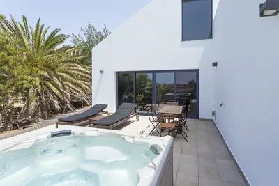 Image de Villa moderne \"Casa Julia\"