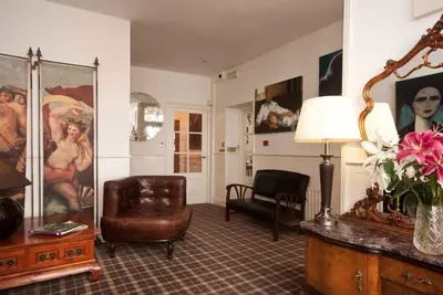 Image de Chambre confortable avec lit King près du lac Windermere_6