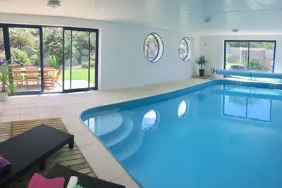 Image de Villa 4* piscine intérieure privée \/ Spa - Plage à 200m