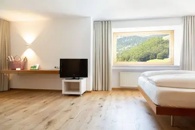 Image de Suite Junior - Hotel Krone à Au - The Bregenzerwaldhotel