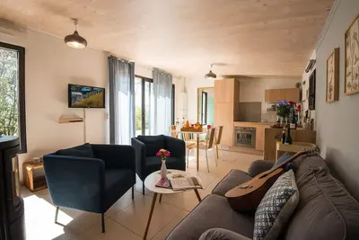 Image de L'ôlive, gîte 4 personnes avec piscine