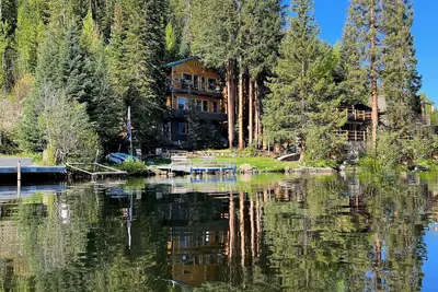 Image de Cabine au bord du lac sur le lac Grand. Bateau, pêche, kayak, randonnée, détente, amusement!