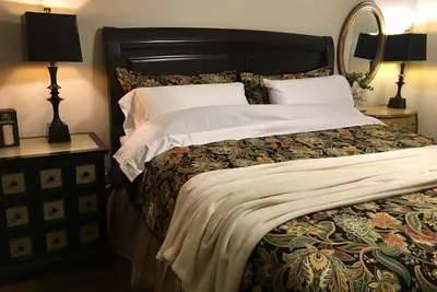 Image de Nouvelle exquise 2br luxueuse maison d'Arlington 10 min Ă Ecu 12 min Ă Vidant