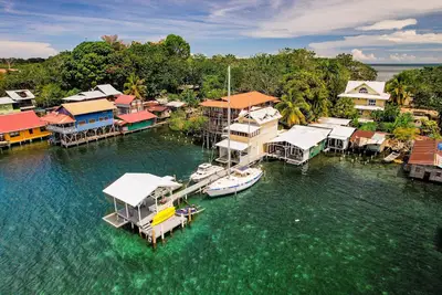 Image de Appartement 2 chambres sur les eaux des Caraïbes avec vue panoramique incroyable!