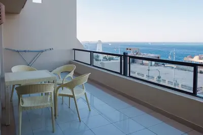 Image de The View Residence Appartements Familiaux Piscine et Plage
