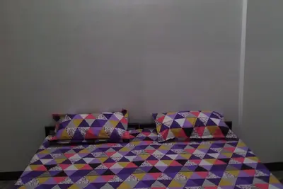 Image de Séjour chez Rudra. «Visitez-nous» en tant qu'invité et partez en tant que membre de la famille