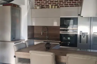 Image de Appartement F3 idealement situé 5 minutes à pied des plages et commerces